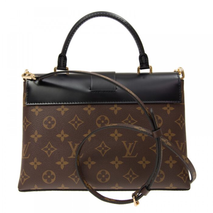 sans-serif; font-size: 14px; letter-spacing: 0.3px; background-color: #ffffff;">•Microfiber lining