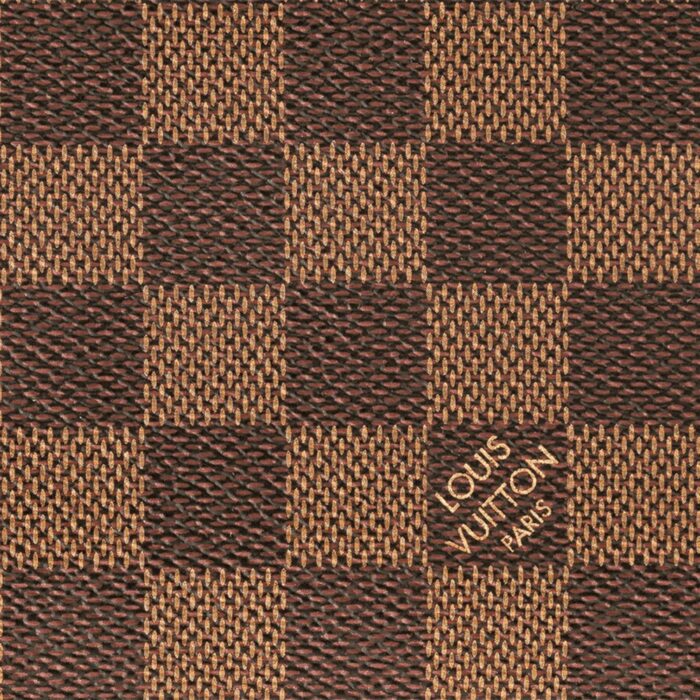 sans-serif; letter-spacing: 0.4px;">The Speedy Bandoulière 25 in graphic Damier Ebene canvas is an ideal city bag for every day. Originally created for travelers in the 1930s – the name refers to the era’s rapid transit – every feature of the Speedy’s design is iconic