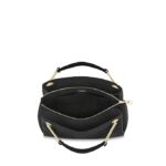 - Type : Shoulder Bags