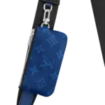 a removable front zipped pocket