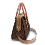 - Brand : Louis Vuitton