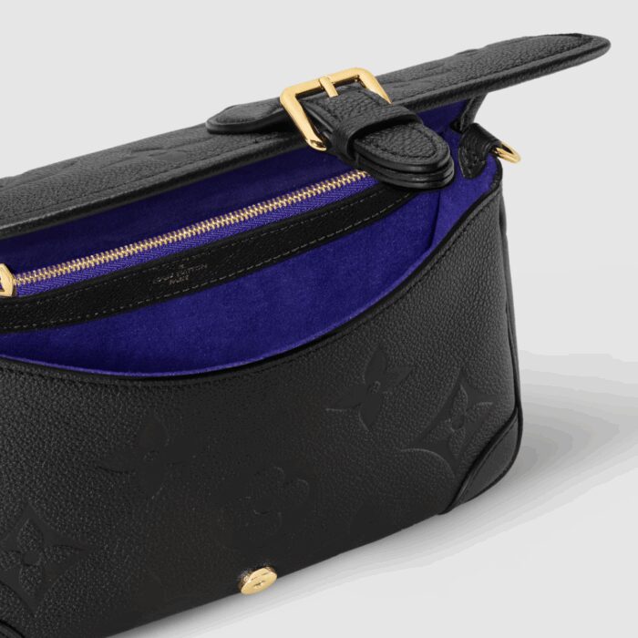 this versatile bag can be styled in chic or sporty fashion