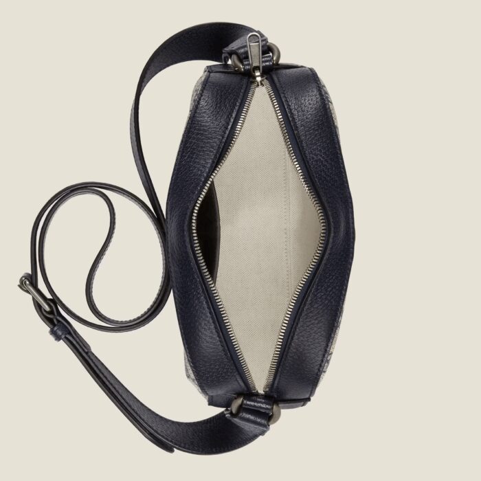 the classic palette defines this Ophidia camera bag.