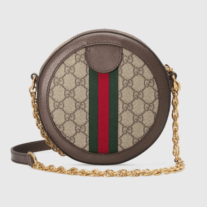the accessory is enhanced by a petite play on the Double G