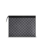 - Brand : Louis Vuitton