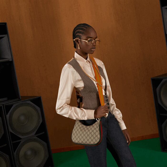 the accessory is further defined by a G shaped hook closure. Paired with soft materials