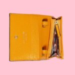 sans-serif; font-size: 16px; background-color: #ffffff;">Style ‎702248 DJ24G 7673