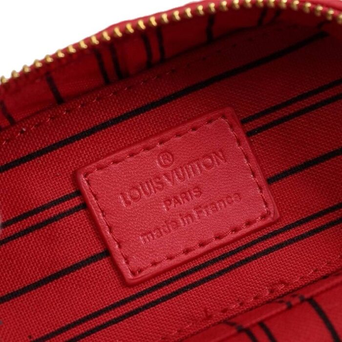 We guarantee to you that all products sold by the website are authentic and brand new with original packaging and are sourced directly from the manufacturers or approved manufacturer agents. We do not sell any replica