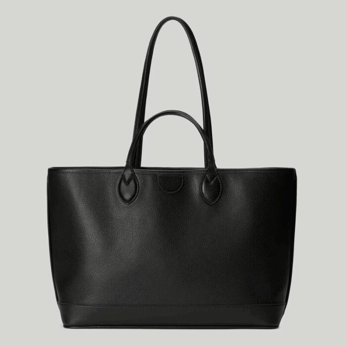sans-serif; font-size: 12px; vertical-align: baseline; color: #4b4b4b; background-color: #ffffff;">The Ophidia line continues to be one of Gucci signature handbags. New silhouettes are introduced each season