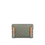 - Brand : Louis Vuitton