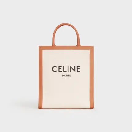 <span style="font-family: 'Neue Haas Grotesk Text'