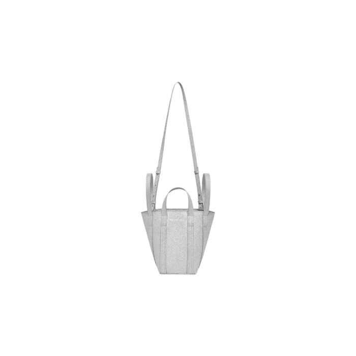 sans-serif; font-size: 14px; background-color: #ffffff;">• Dimensions: L8