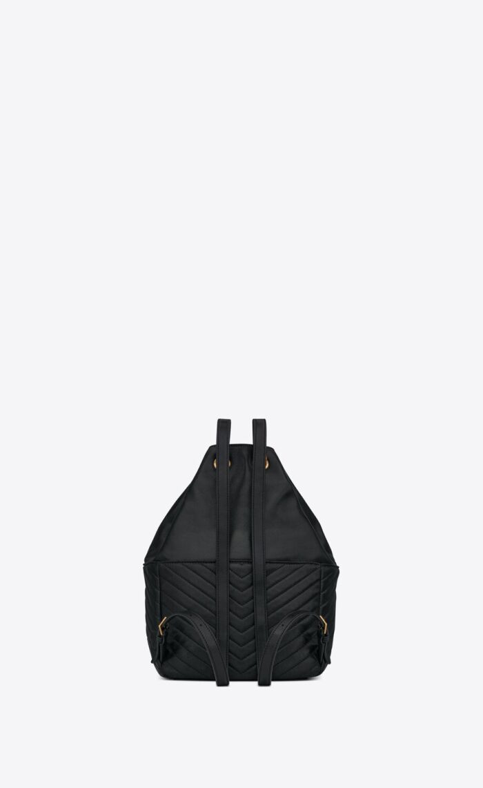 Colour: Black