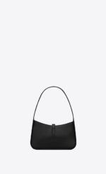 Colour: Noir