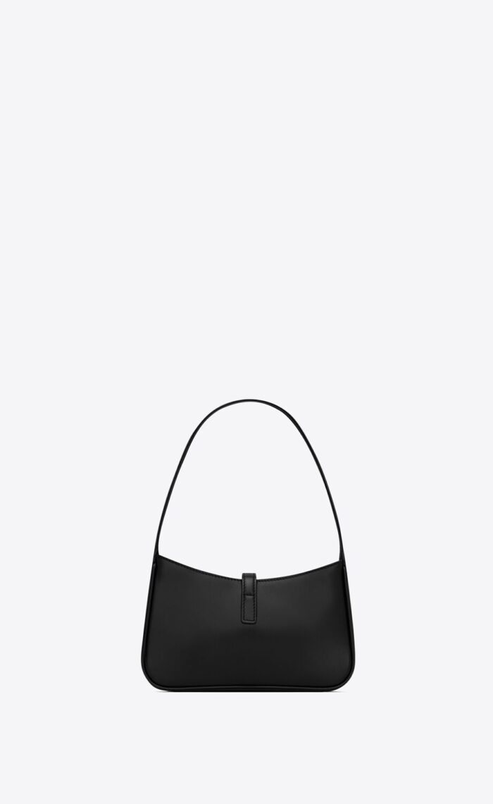 Colour: Noir