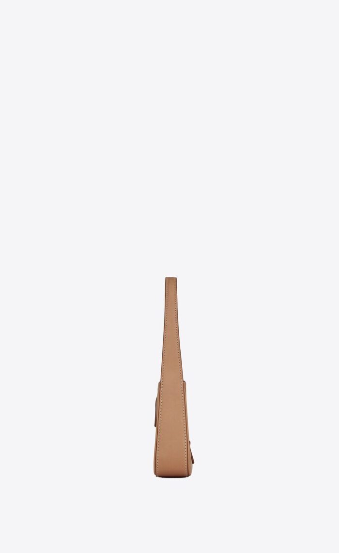 Colour: Brown Gold