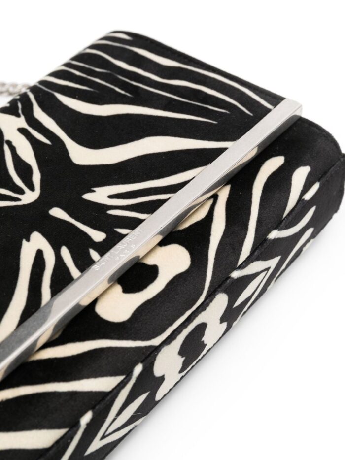 Lining:Bos taurus100%