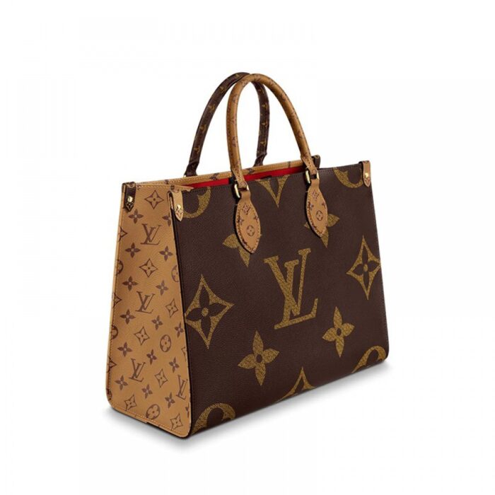 removable shoulder straps and iconic Toron top handles